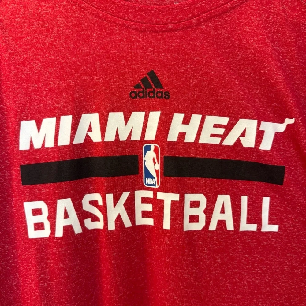 Adidas Miami Heat Red Basketball Tee Men’s 2XL